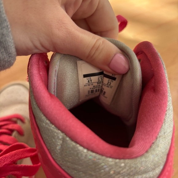 🚫SOLD🚫 - Picture 7 of 8